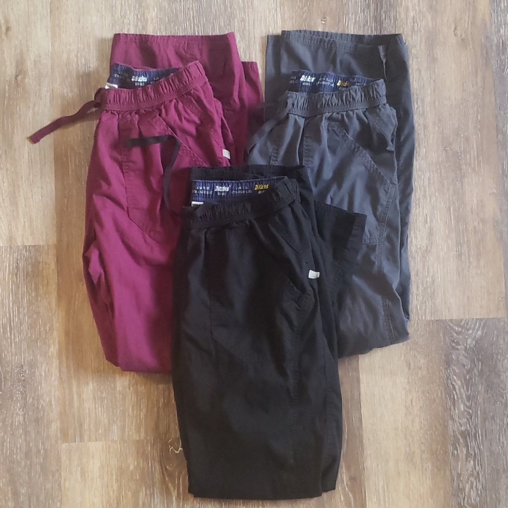 Dickies Scrubs